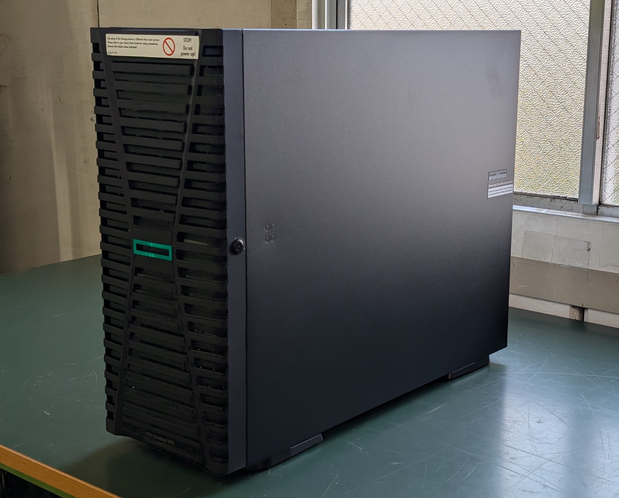 HPE S2A26A HPE StoreEasy 1570 16TB Windows Server IoT 2022 Performanceモデル HP HPE StoreEasy 1570 16TB Windows Server IoT 2022 Performance