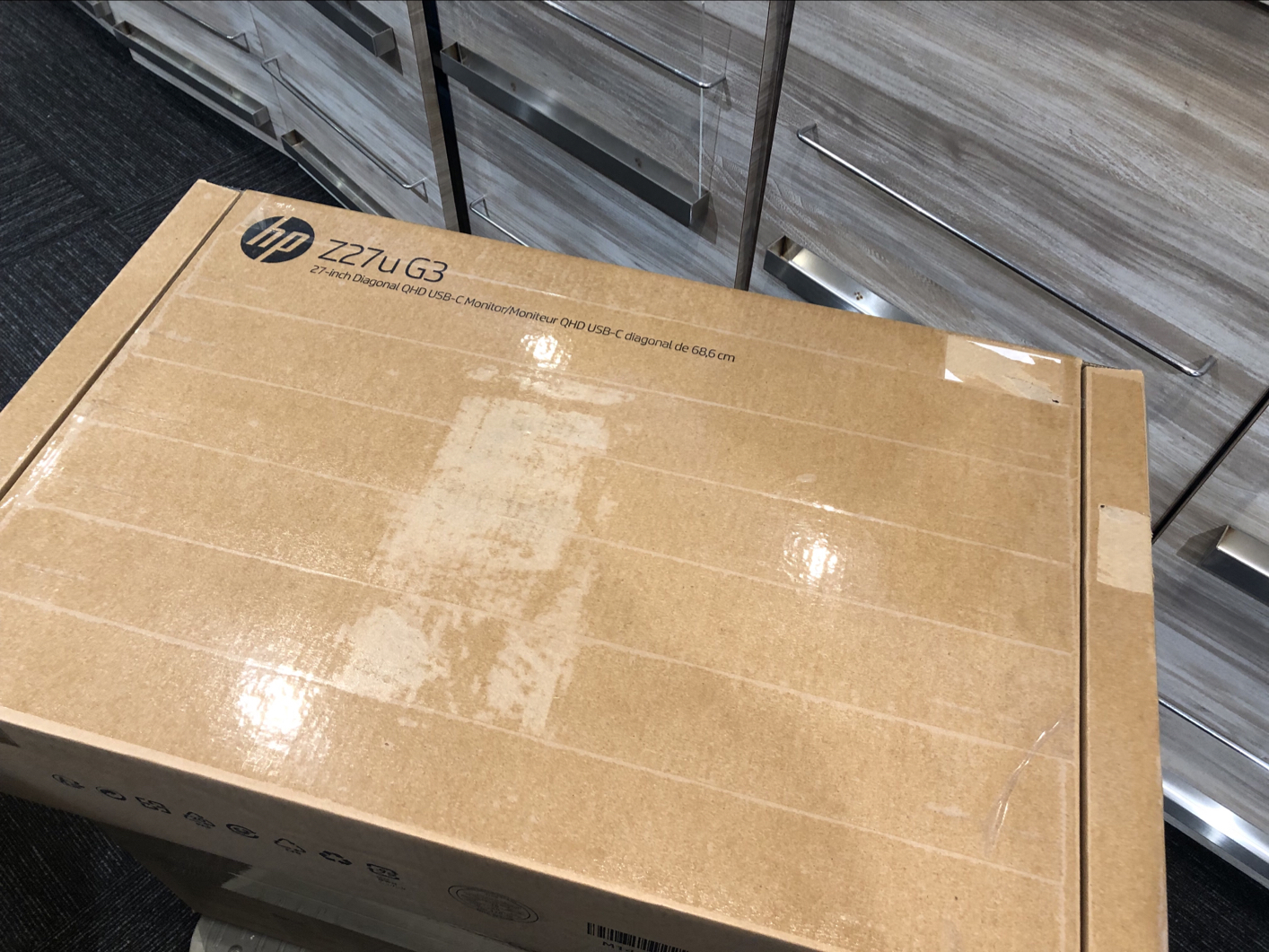 【otto認定中古】HP Z27u G3 1B9X2AA#ABJ プロフェッショナル液晶モニタ（極上品）