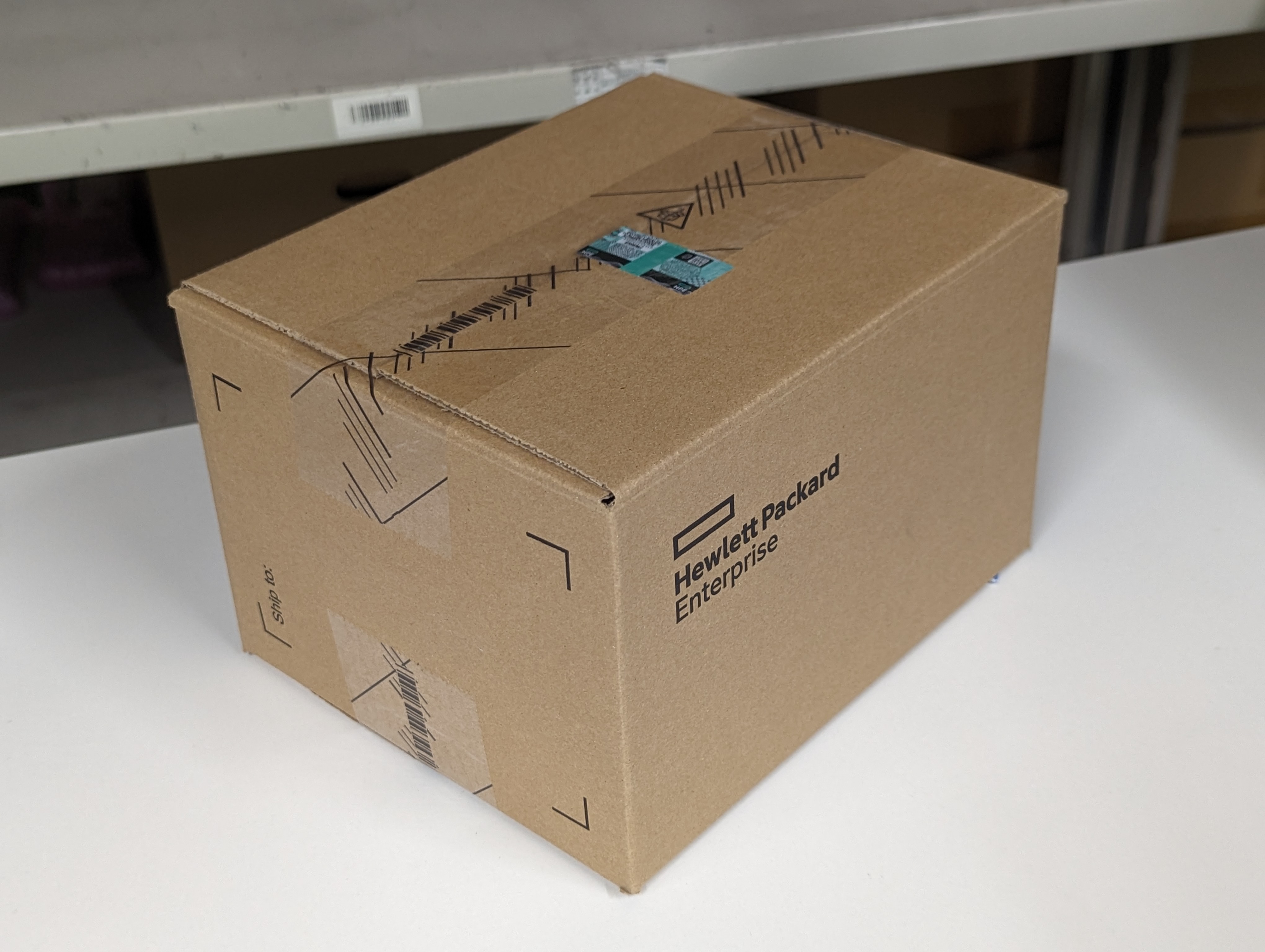 ！在庫特価！ HP 843266-B21 1TB 7.2k NHP 3.5 6G SATA 512e Entry HDD