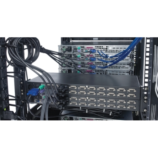 取寄 シュナイダーエレクトリック AP5263 APC KVM Daisy-Chain ケーブル - 1.8 m