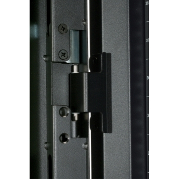 取寄 シュナイダーエレクトリック AR3105 NetShelter SX 45U 600mm Wide x 1070mm Deep Enclosure with Sides Black