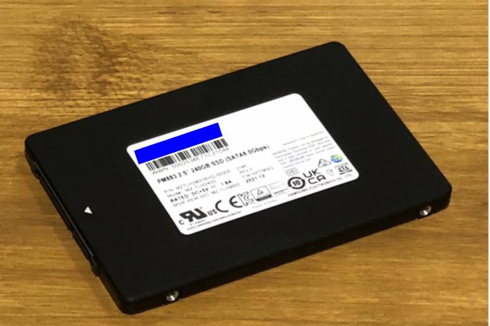 【新品在庫】Samsung PM883 240GB 6Gb SATA 高耐久性(新品サーバ取外 未使用品 1年保証)