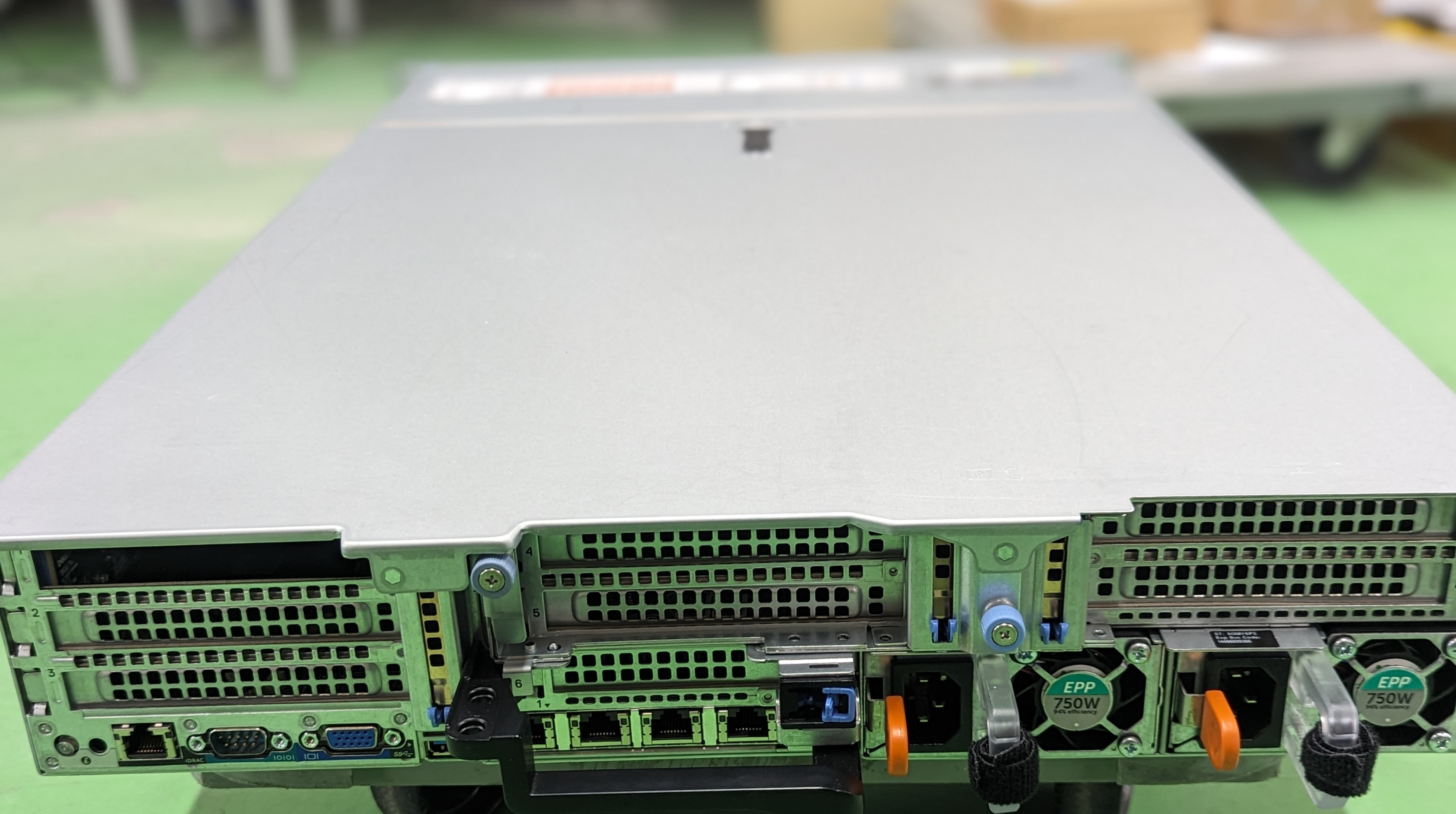 中古 PowerEdge R740xd G5118x2 32GB 26TBx12 200TBオーバーストレージサーバー