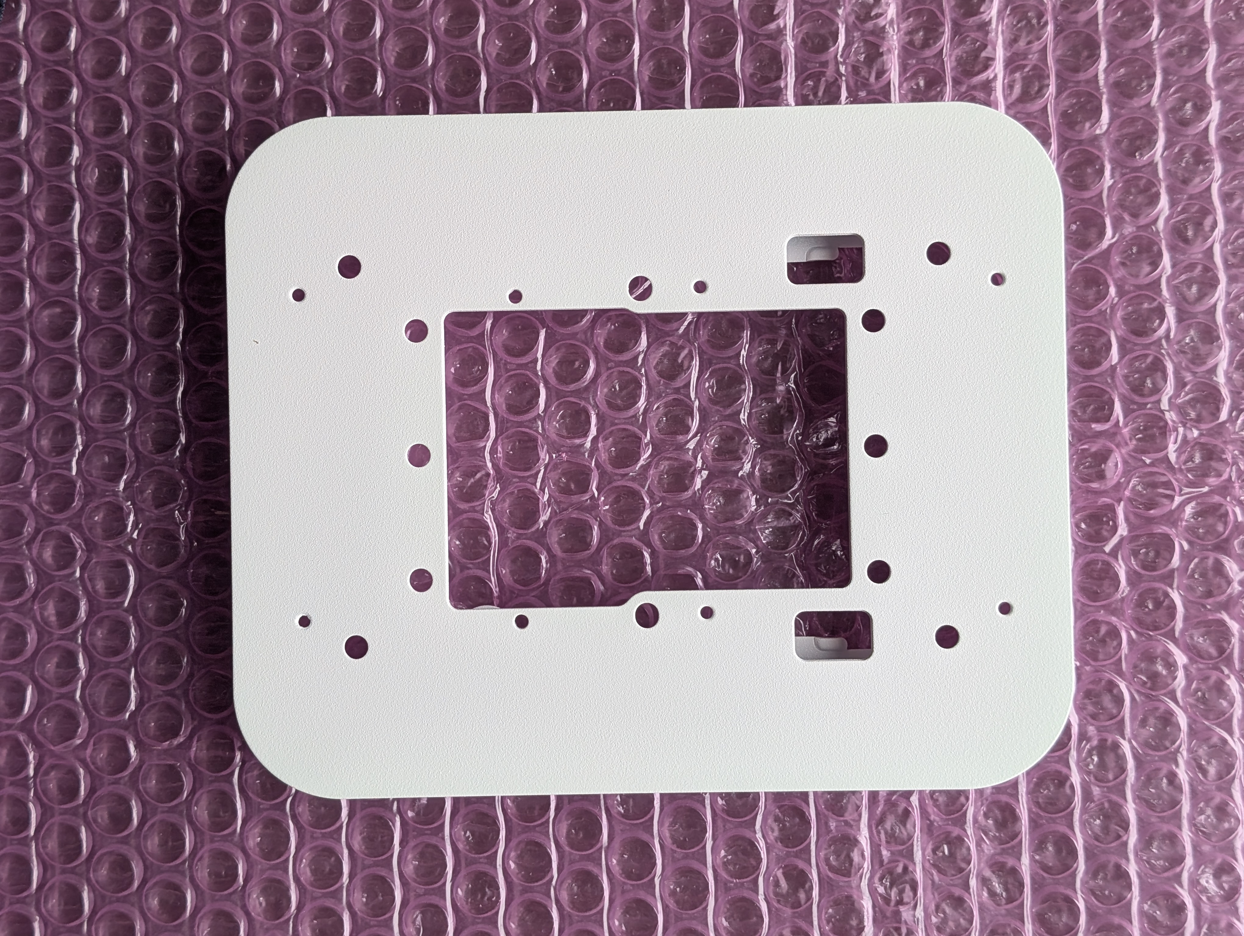 !在庫限定特価!新品 HPE ARUBA S0J43A AP-600H-MNT2 Dual-gang Wall-Box Mount Kit