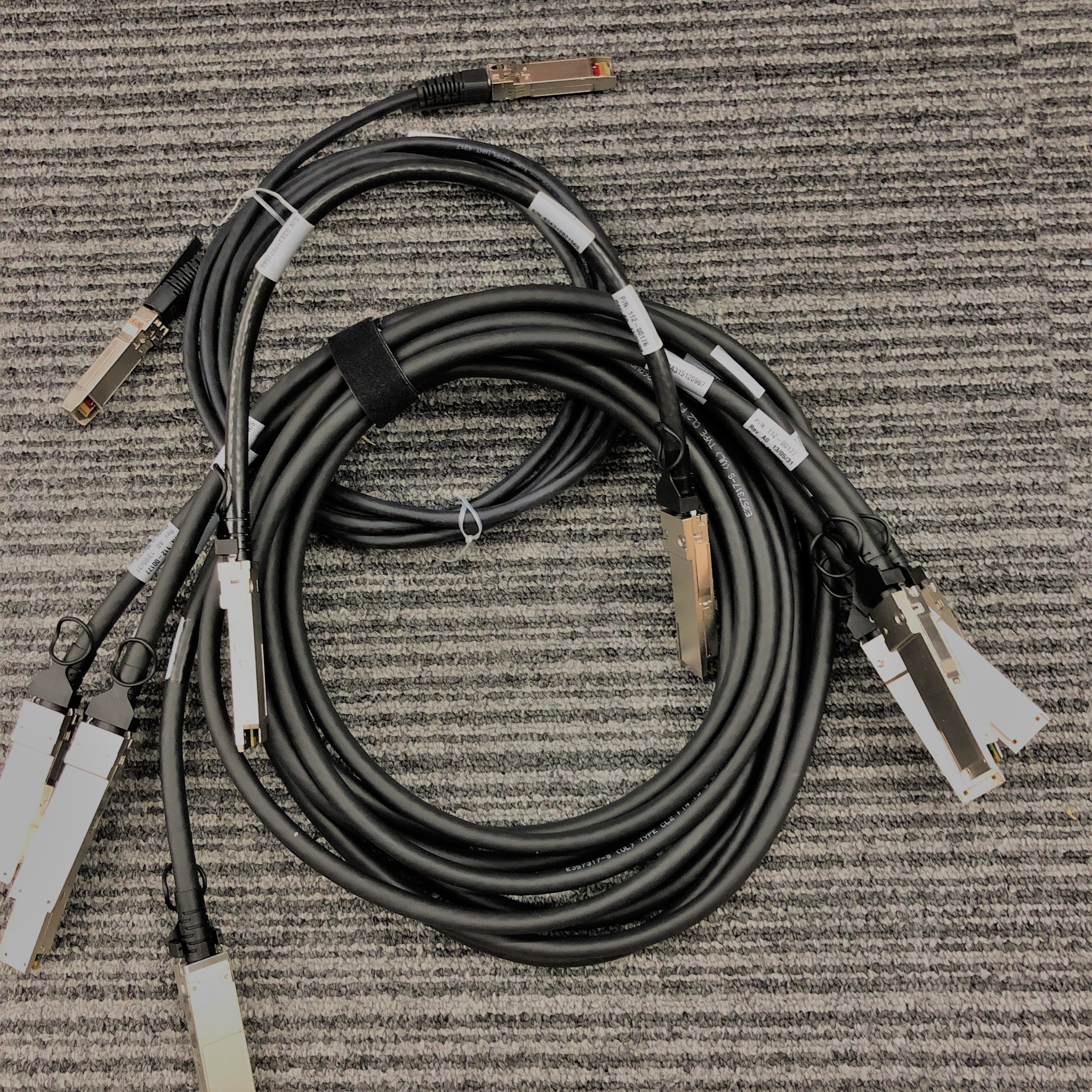 【在庫処分特価】中古 SFP＋各種ケーブル詰め合わせセット