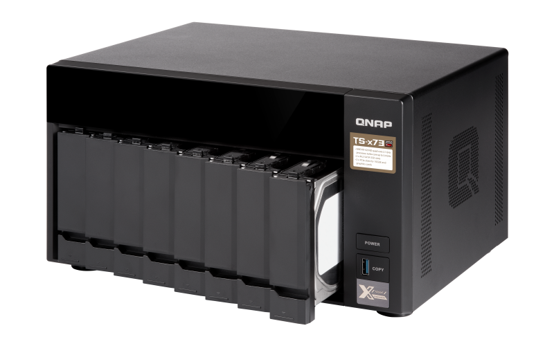 取寄 QNAP TS-873