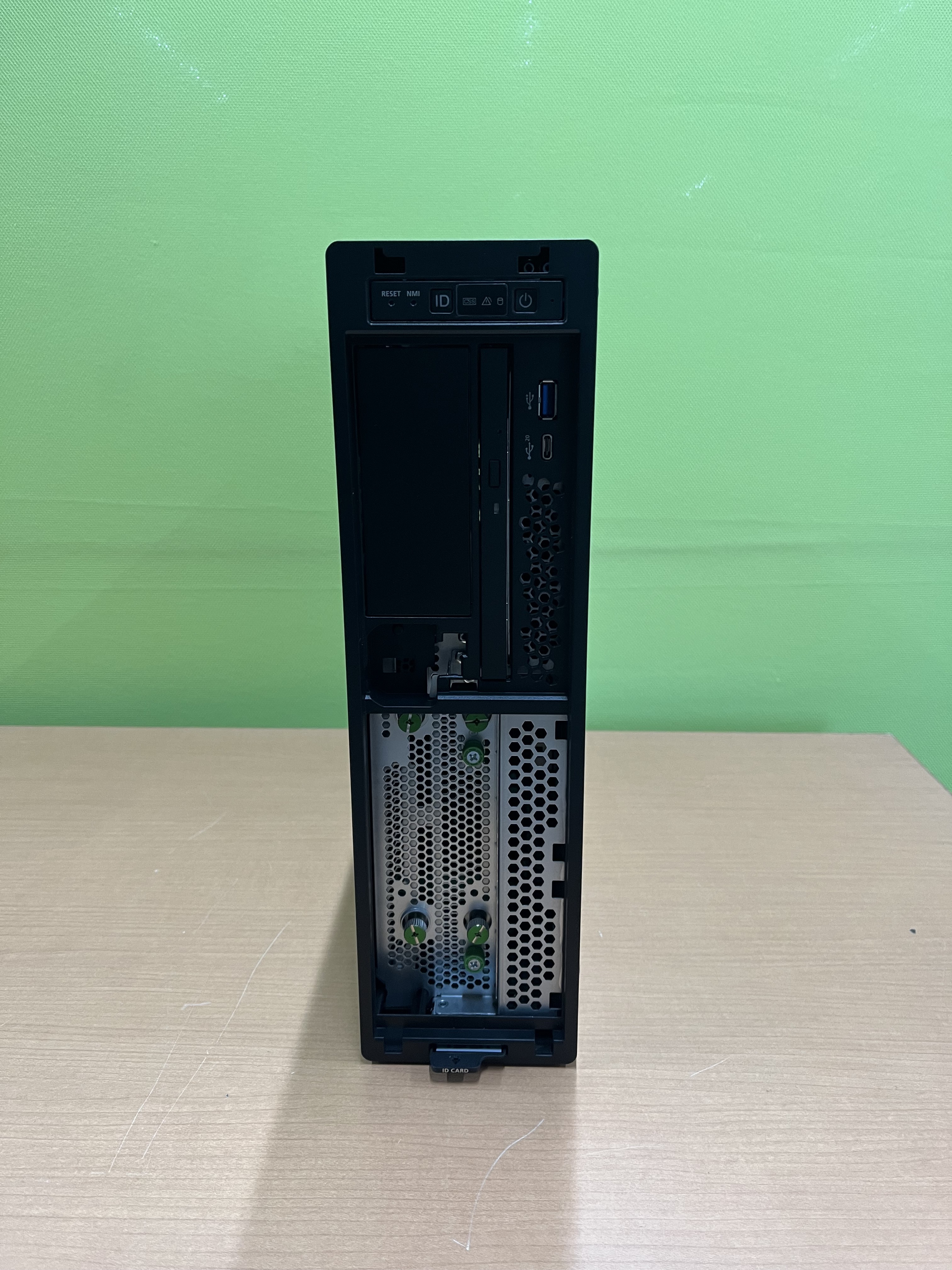 中古 Fujitsu PRIMERGY(プライマジー) TX1320 M5 Pentium G6405 4.1GHz 2C/4T 8GB 2TBx2