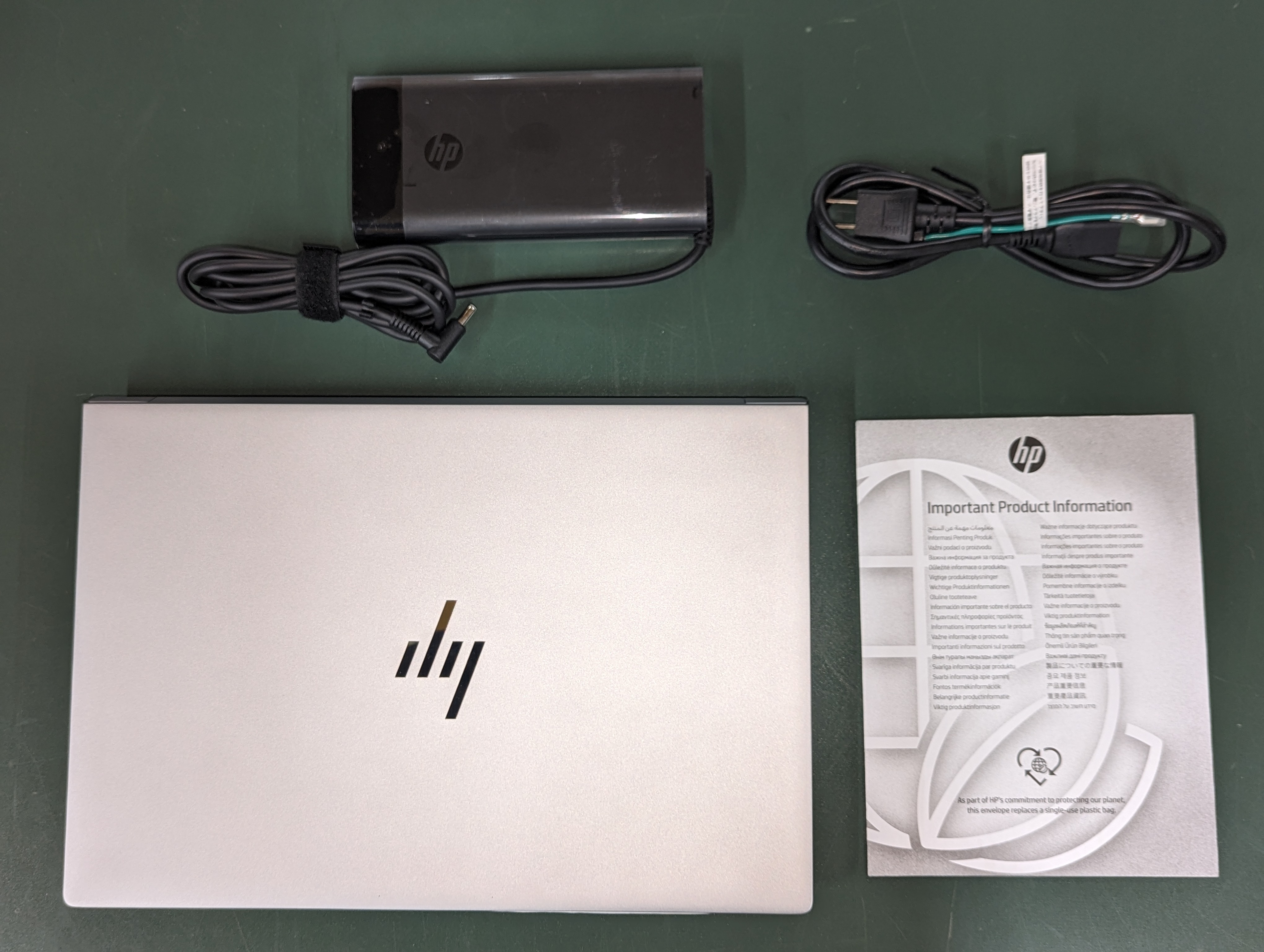 【otto認定中古】HP 860Z9PA#ABJ ZBook Fury 16 G10 i7-13850HX/32GB/1TB NVMe/RTX 3500 Ada / Win11Pro【1年訪問修理 純正箱付 美品】