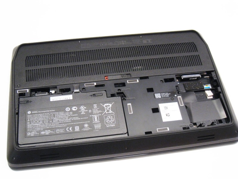 中古 HP 2UE26PA#ABJ ZBook17 G4 Xeon E3-1535M V6